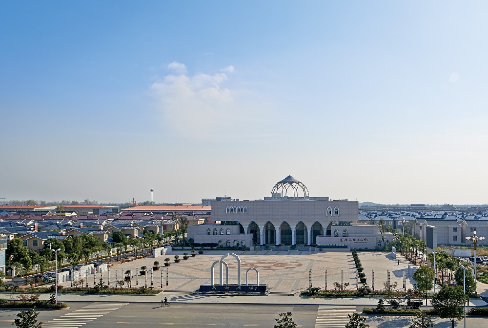 菱塘民族廣場改造、民族大道東入口提升及周邊基礎設施建設BT項目（江蘇省優(yōu)質(zhì)工程“揚子杯”）